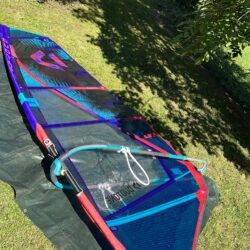 4CFA5D77-1D66-485D-9580-D3B0F4558380