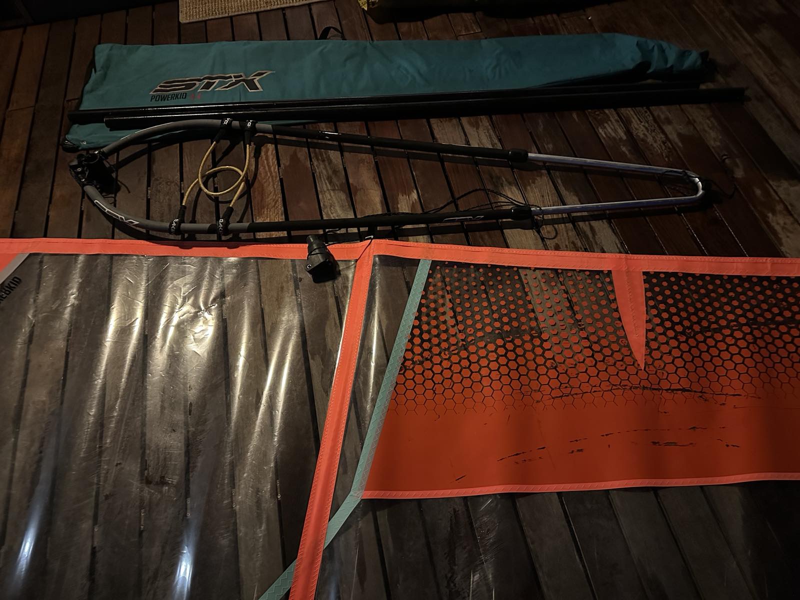 STX kom_3